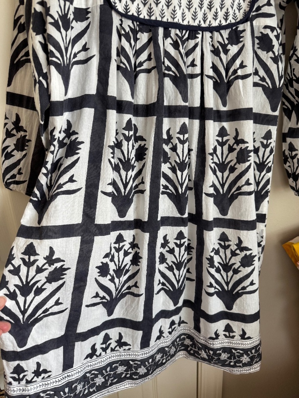 SZ BLOCKPRINTS, HAND BLOCKED/PRINTED, JAIPUR DRESS IN NAVY PALLADIO GRID - Picture 10 of 16